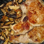 2009_0621-skillet-porkchops-with-garlic-and-rosemary-shiitake